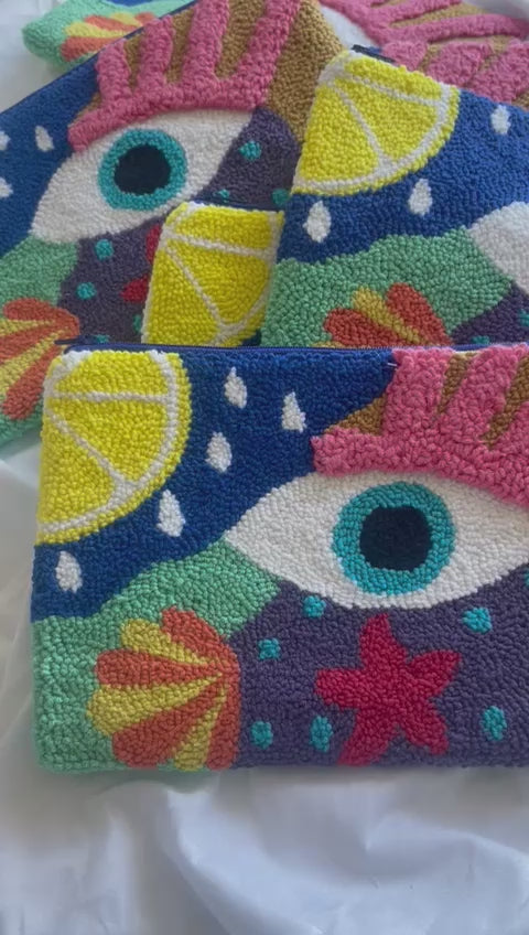 Handmade Clutch Tasche Punch needle Technick